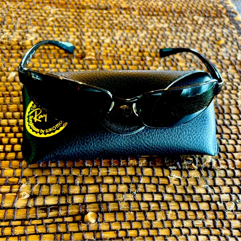 Men’s Ray-Ban sunglasses